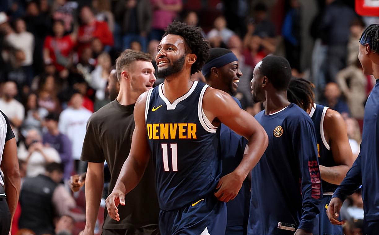 灰熊签约前勇士锋线球员，曾荣膺NBA发展联盟最佳防守球员