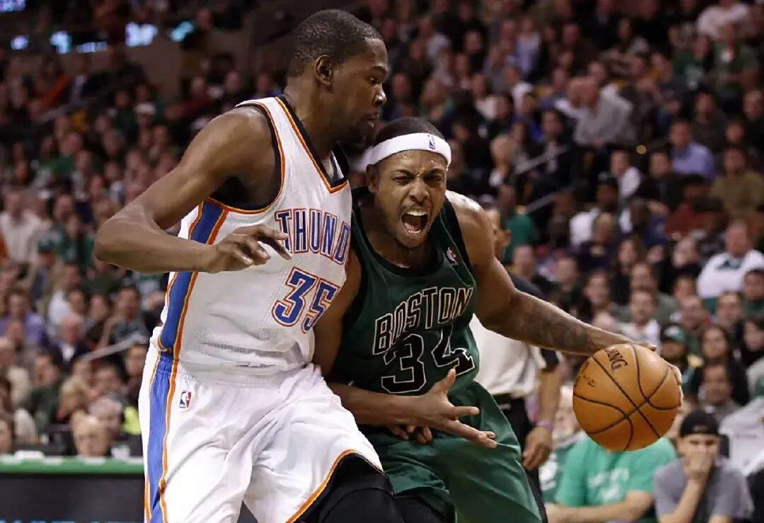 NBA走步统计数据公布：詹姆斯屈居历史第三