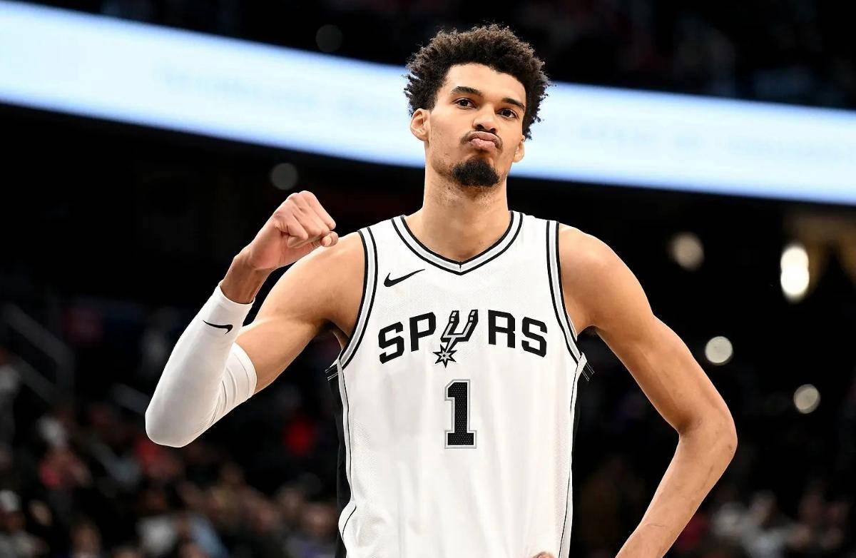 狂野西部新星！圣安东尼奥马刺队史最佳开局