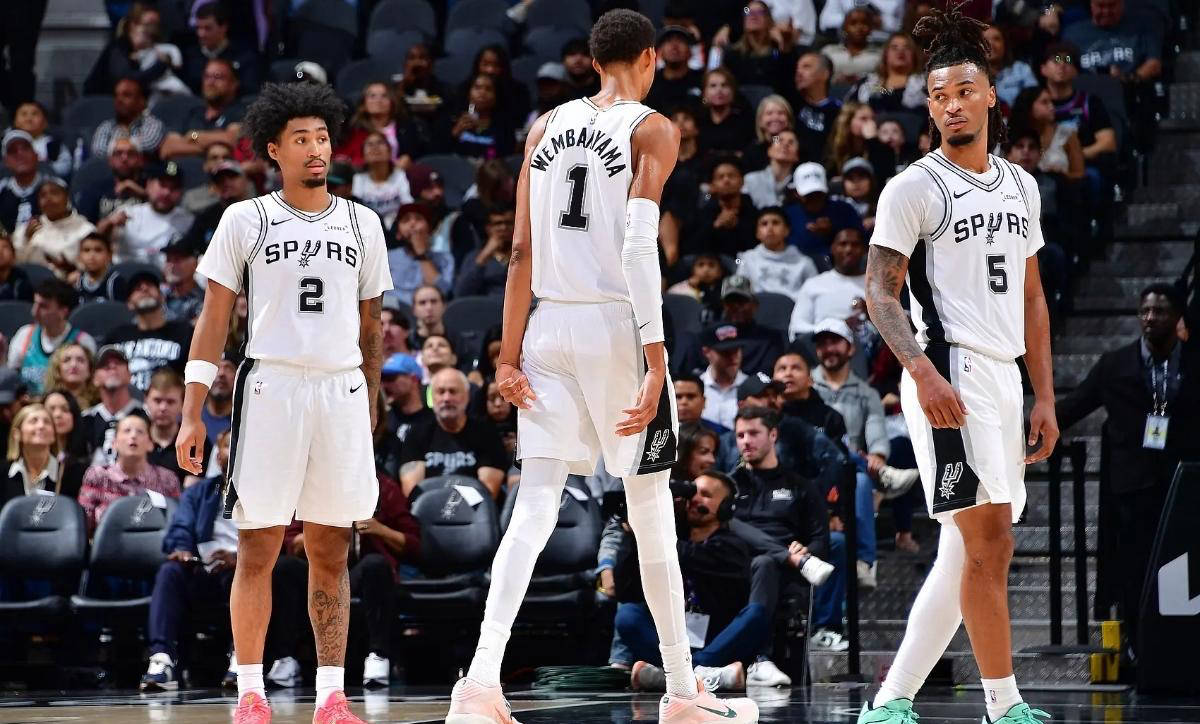 狂野西部新星！圣安东尼奥马刺队史最佳开局