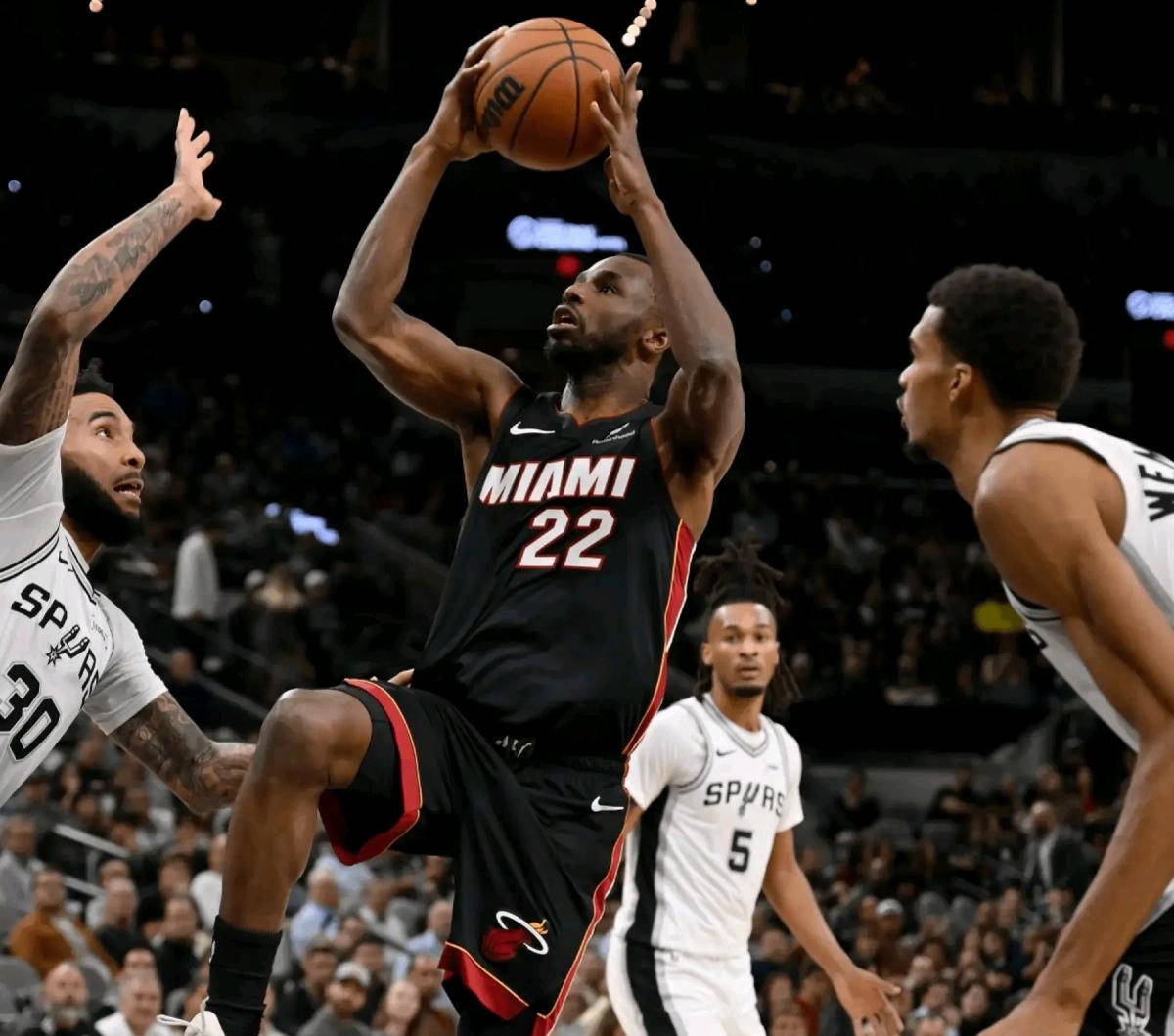 狂野西部新星！圣安东尼奥马刺队史最佳开局