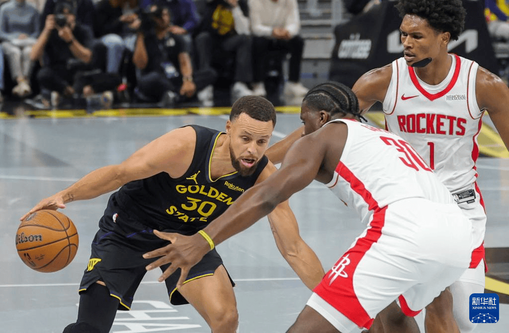 NBA常规赛：火箭胜勇士