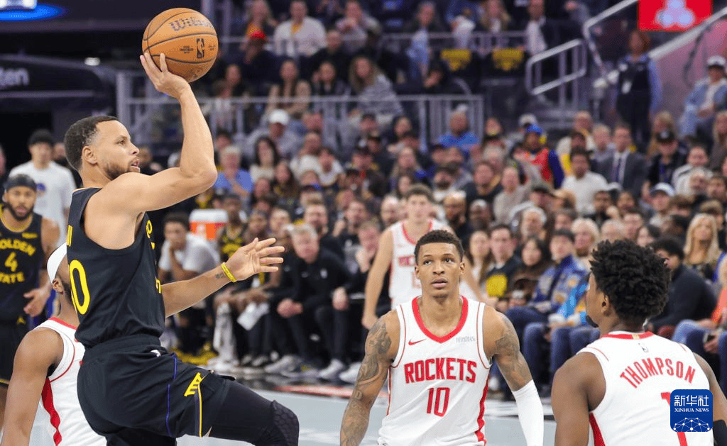 NBA常规赛：火箭胜勇士