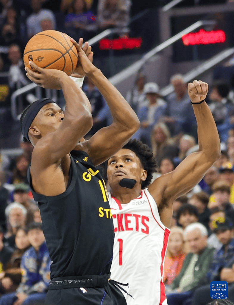 NBA常规赛：火箭胜勇士