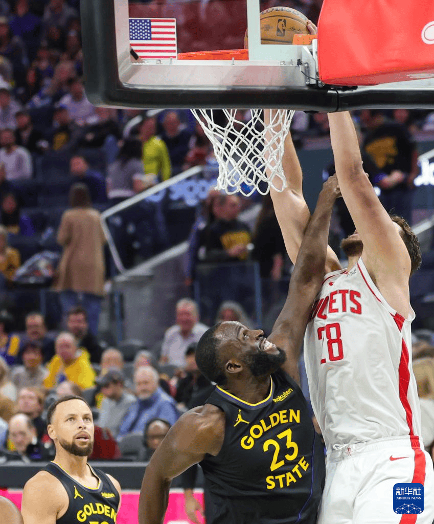 NBA常规赛：火箭胜勇士